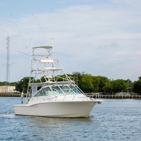 a small boat in a large body of water